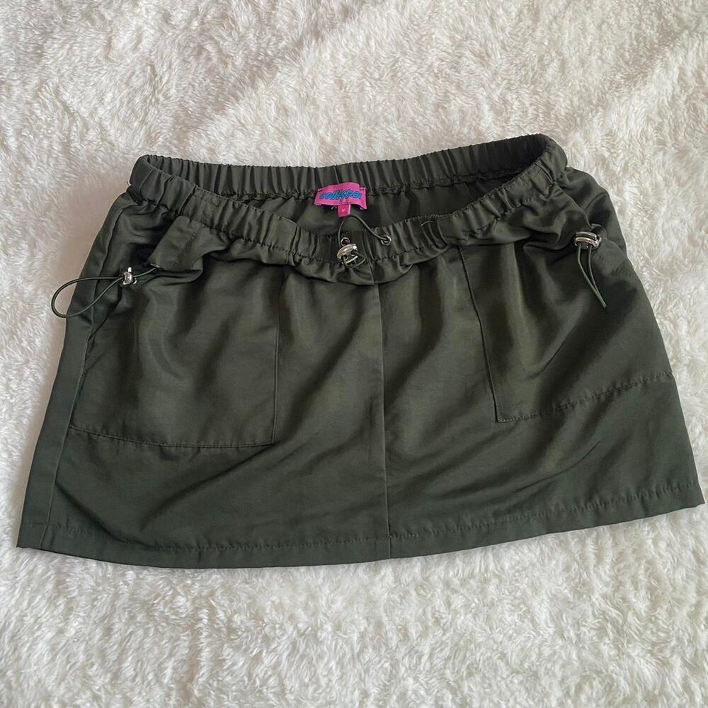 Green edikted mini skirt